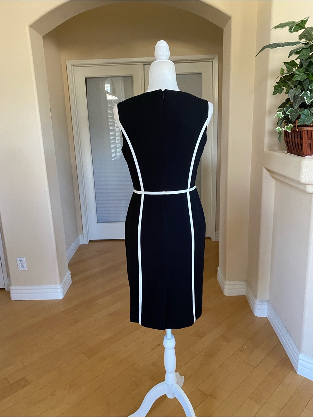 Calvin Klein Black Dress with White Piping - Picture 3 of 8